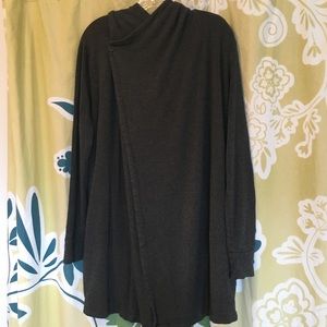 MPG long cape.  Size large.